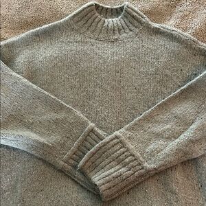 Elegant Heather Sage Green Women's Turtleneck Sweater